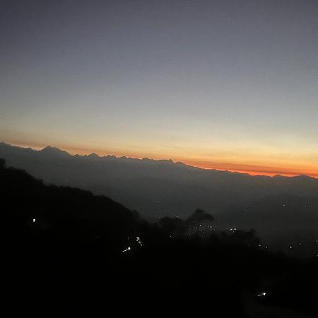 Hotel Nagarkot Holiday Inn 外观 照片